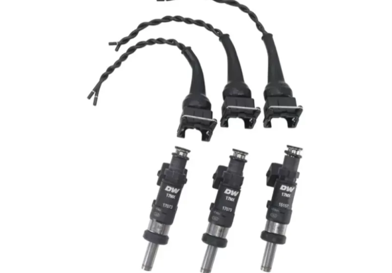 Deatschwerks Set of 3 1100cc Injectors Toyota GR Yaris | GR Corolla 2021+