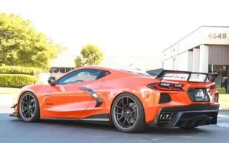 APR Performance Carbon Fiber Rear Diffuser Chevrolet Corvette C8 2020+